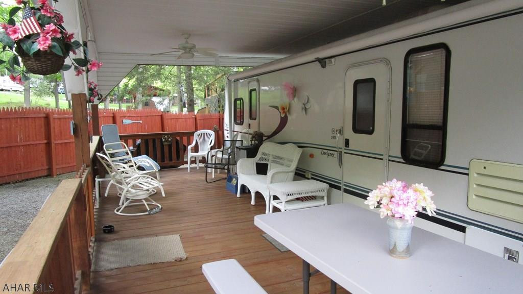 Glendale Yearound - Residential