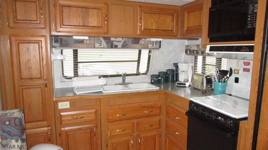 Glendale Yearound - Residential