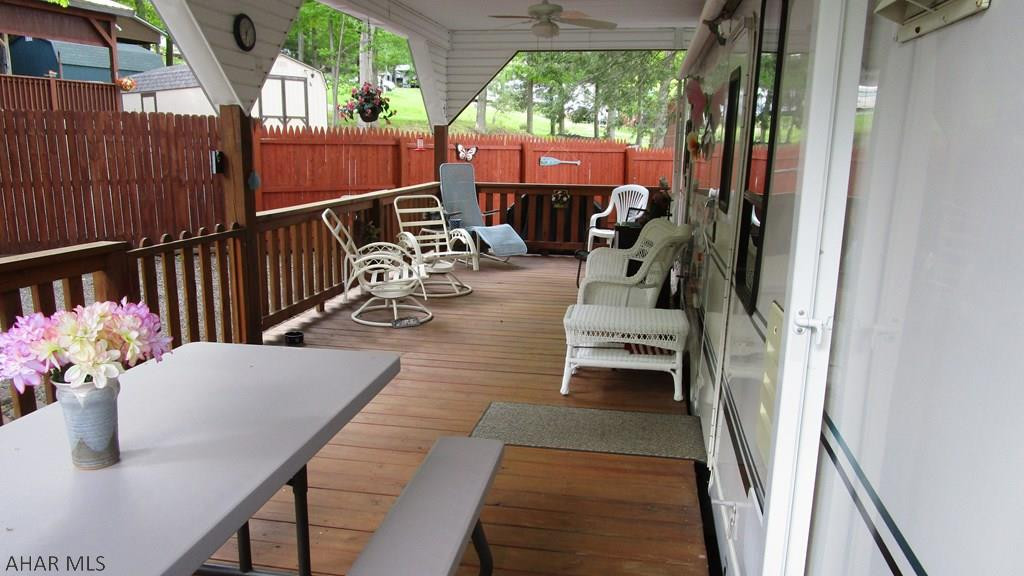 Glendale Yearound - Residential