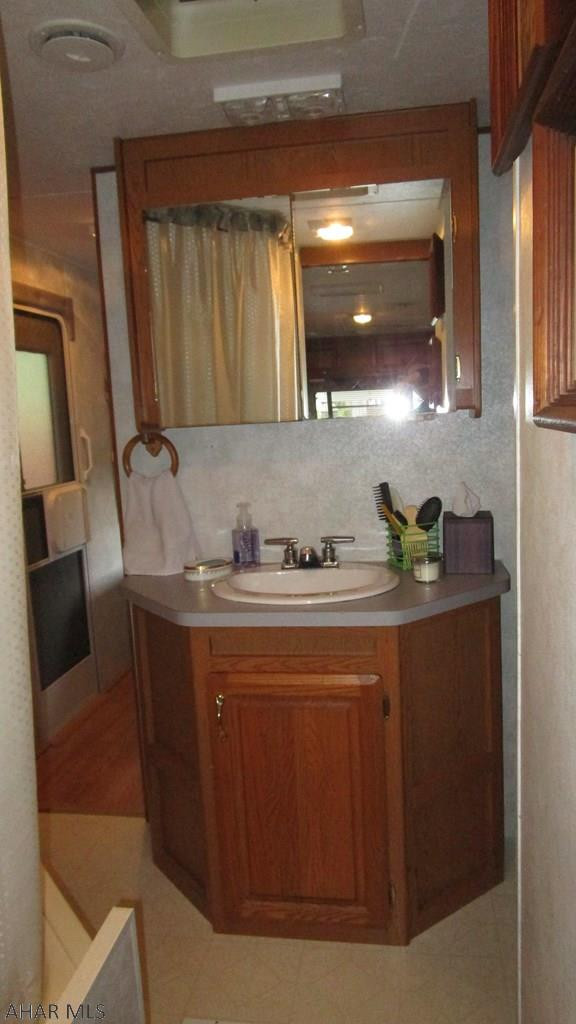 Glendale Yearound - Residential