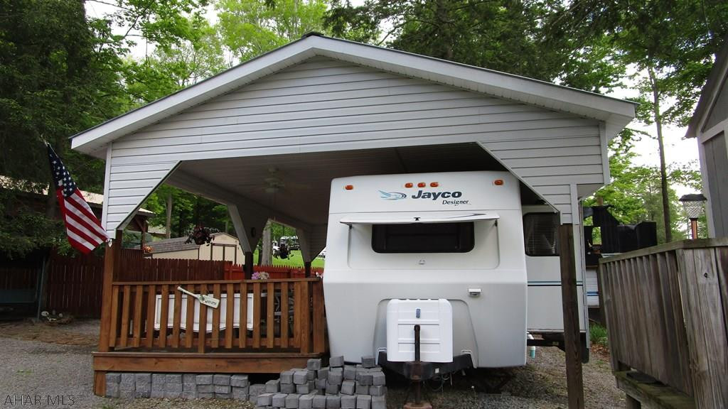 Glendale Yearound - Residential