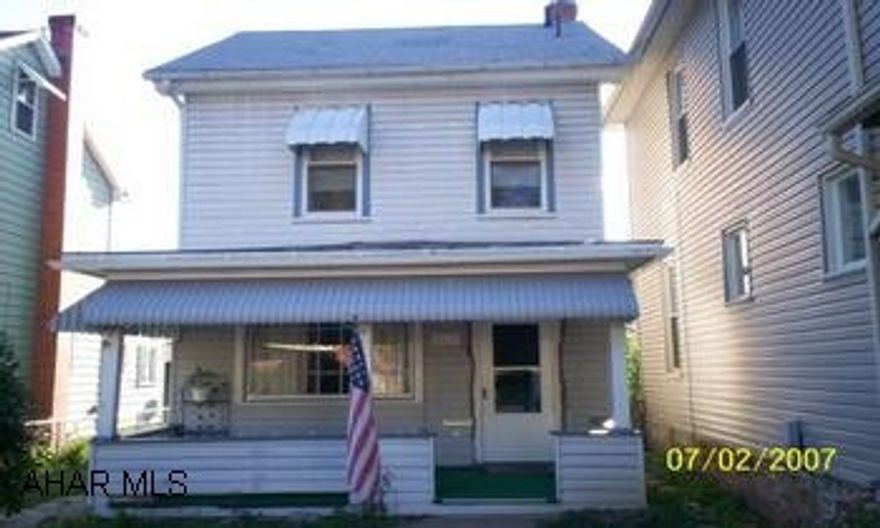 2.5 Story, 3 Bedroom, 1.75 Baths, Kitchen, Dining, Living Room, Full Basement with 1 car detached garage.  Comes with Refrigerator, Range, Dryer, Draperies.  Very clean.  Move right in.  Call Dan Larantonda.  First Floor is Handicap accessible. 2.5 Story, 3 Bedroom, 1.75 Baths, Kitchen with **Convection Oven, Dining, Living Room, Full Basement with 1 car detached garage.  Comes with Refrigerator, Range, Dryer, Draperies.  Fully insulated, Replacement windows, Newer carpet, Roof is 10 years old, Furnace is 4 years old, Updated electric, Ceiling fans, Wall mounted air conditioner.  Very Clean.  Move right in.  Call Dan Laratonda.  First Floor is Handicap accessible.