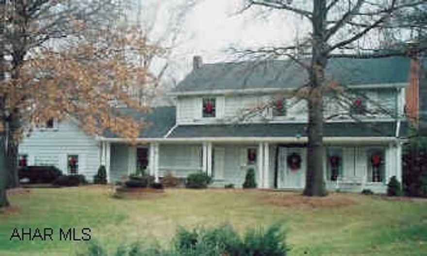 Gracious Traditional in premier neighborhood. Recently updated.