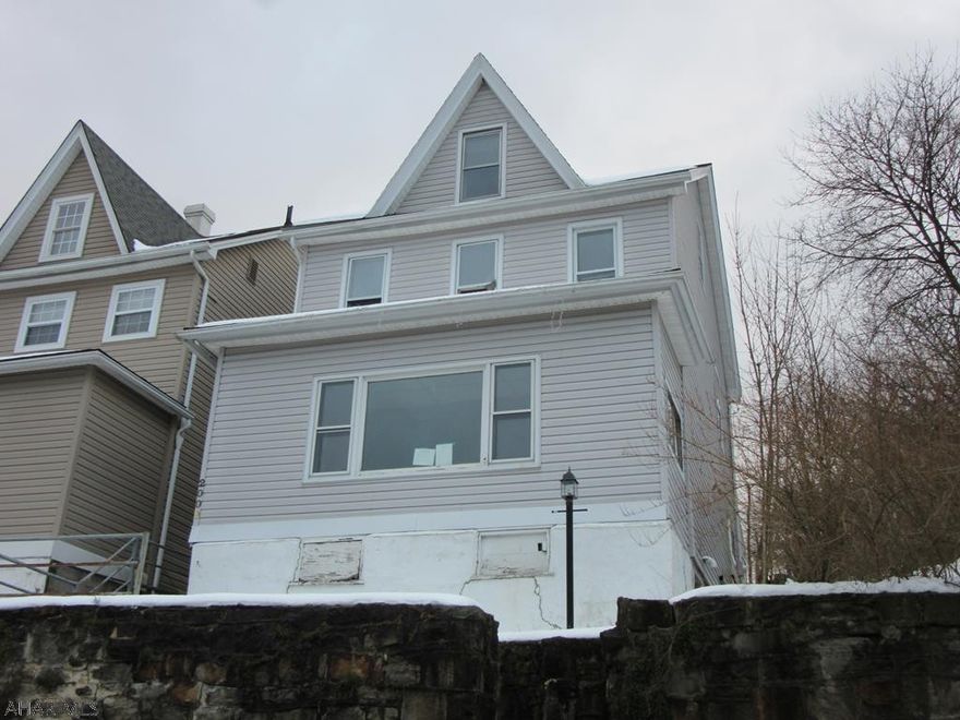 Spacious two story, modern kitchen, enclosed front porch, property will be marketed via an auctionevent at xome.com - All offers submitted to Xome, while the property is in the auction inventory, will be subject to a 5% buyer's premium or a minimum buyer's premium of $2,500, whichever is greater.