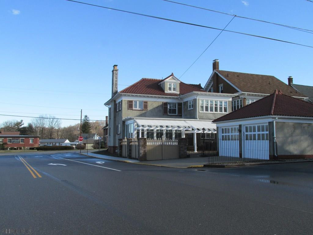 Hollidaysburg - Residential