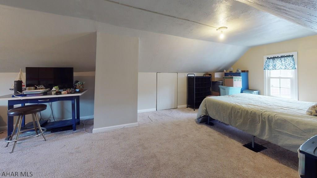 Valley-Hi - Residential