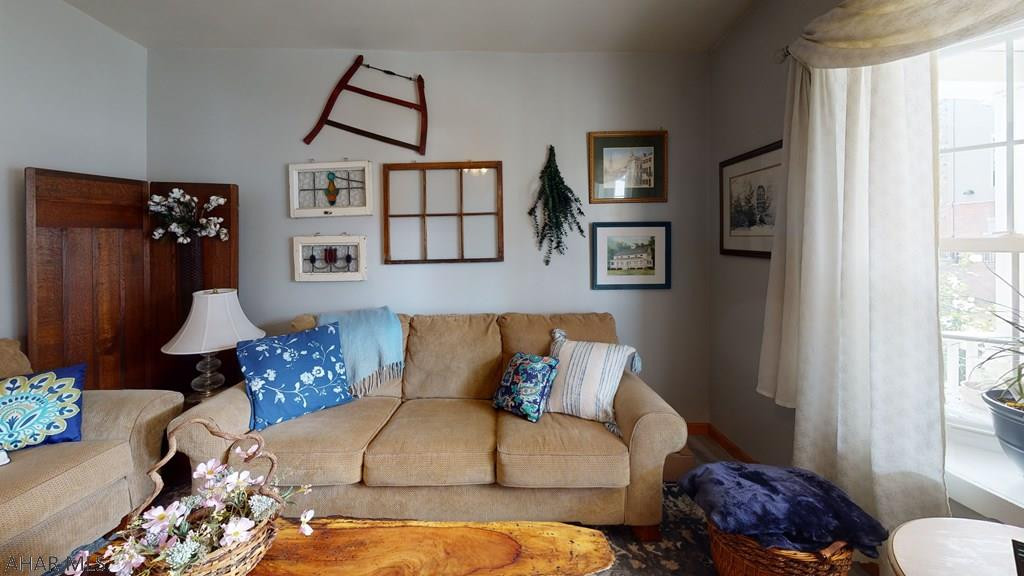 Valley-Hi - Residential