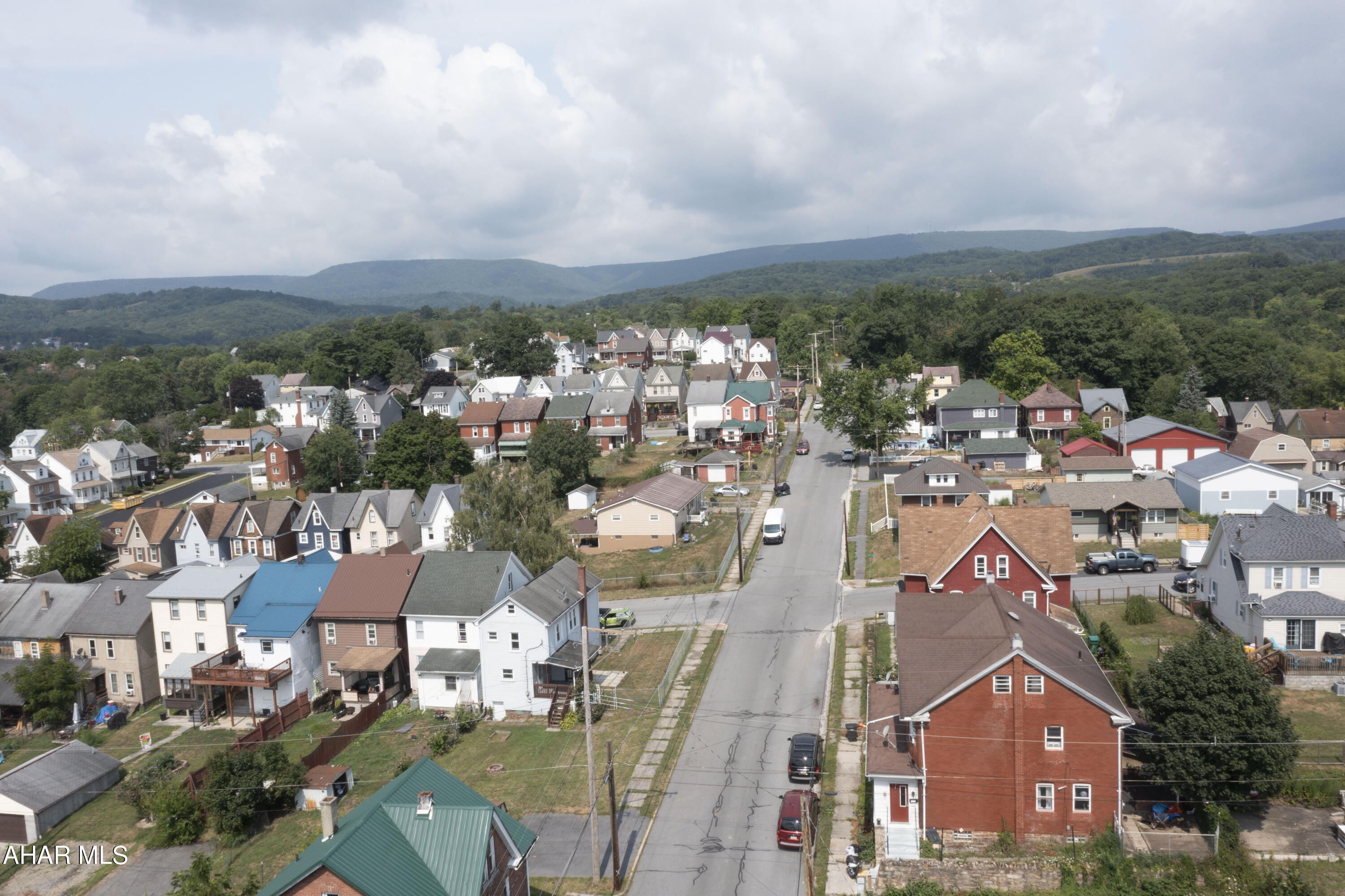 Juniata - Residential