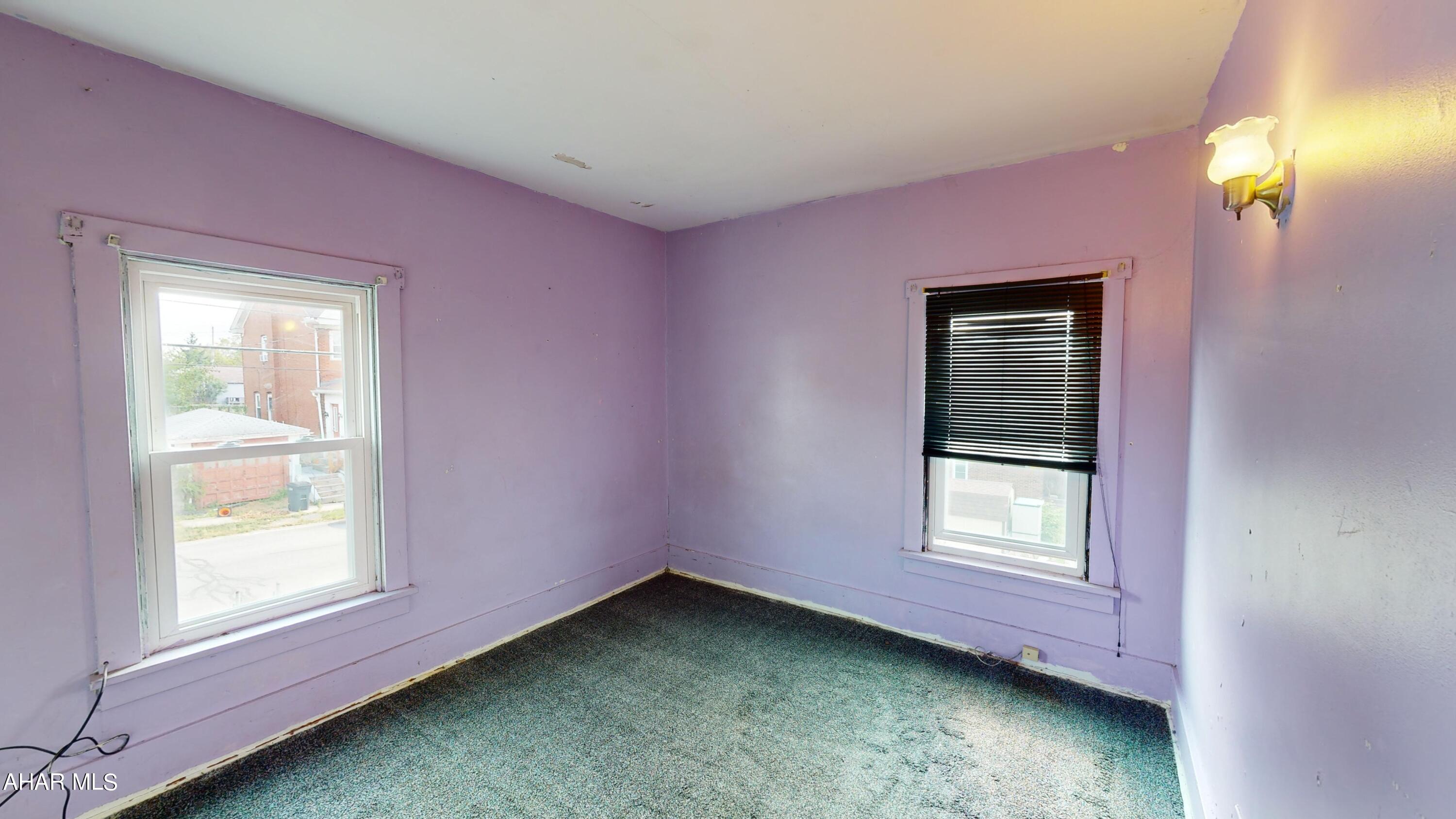 Juniata - Residential