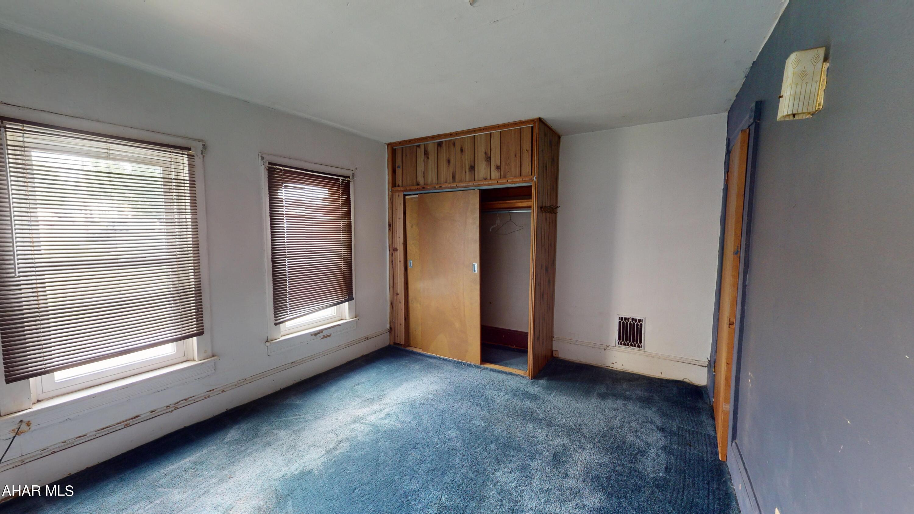 Juniata - Residential