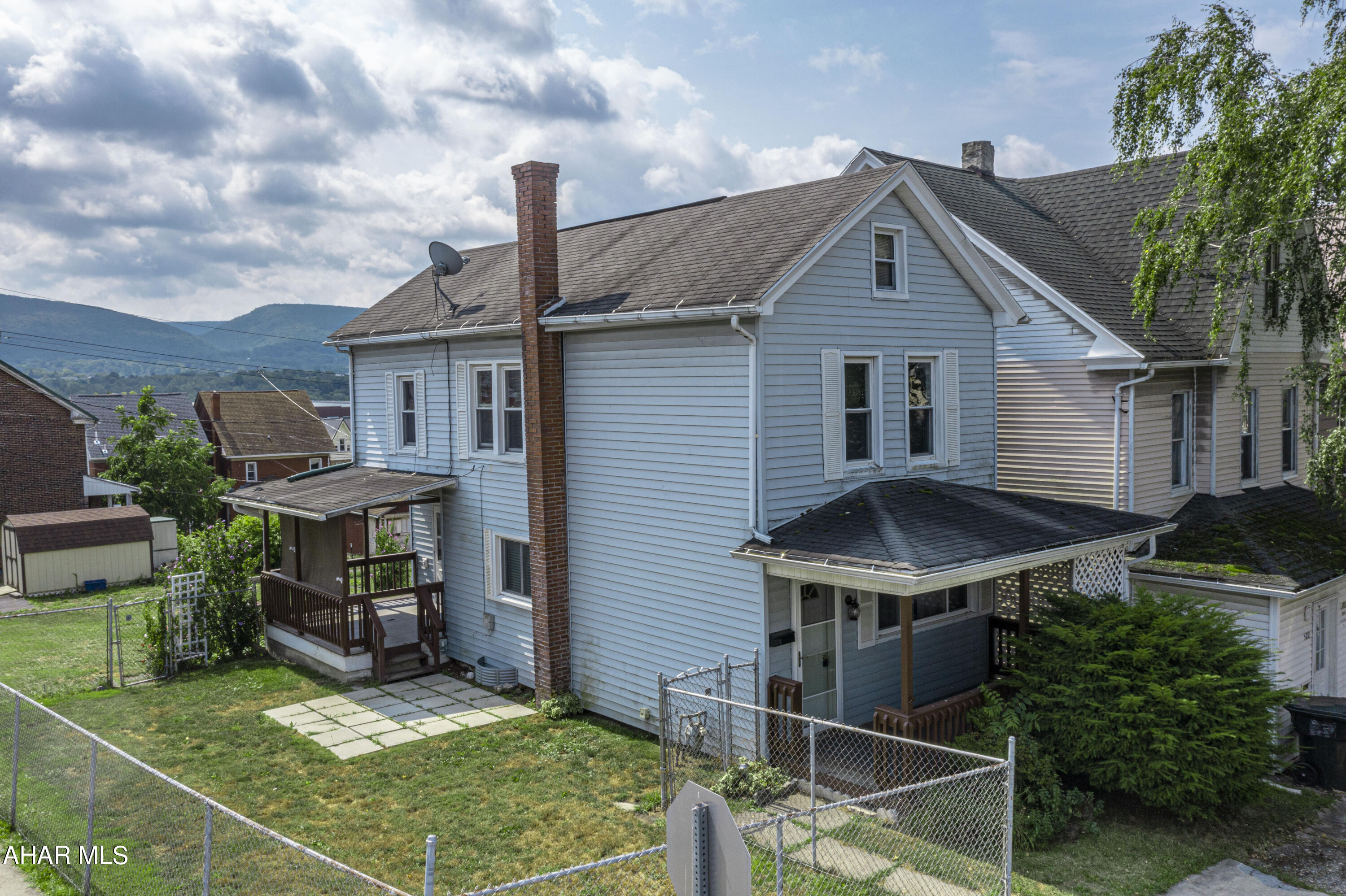 Juniata - Residential