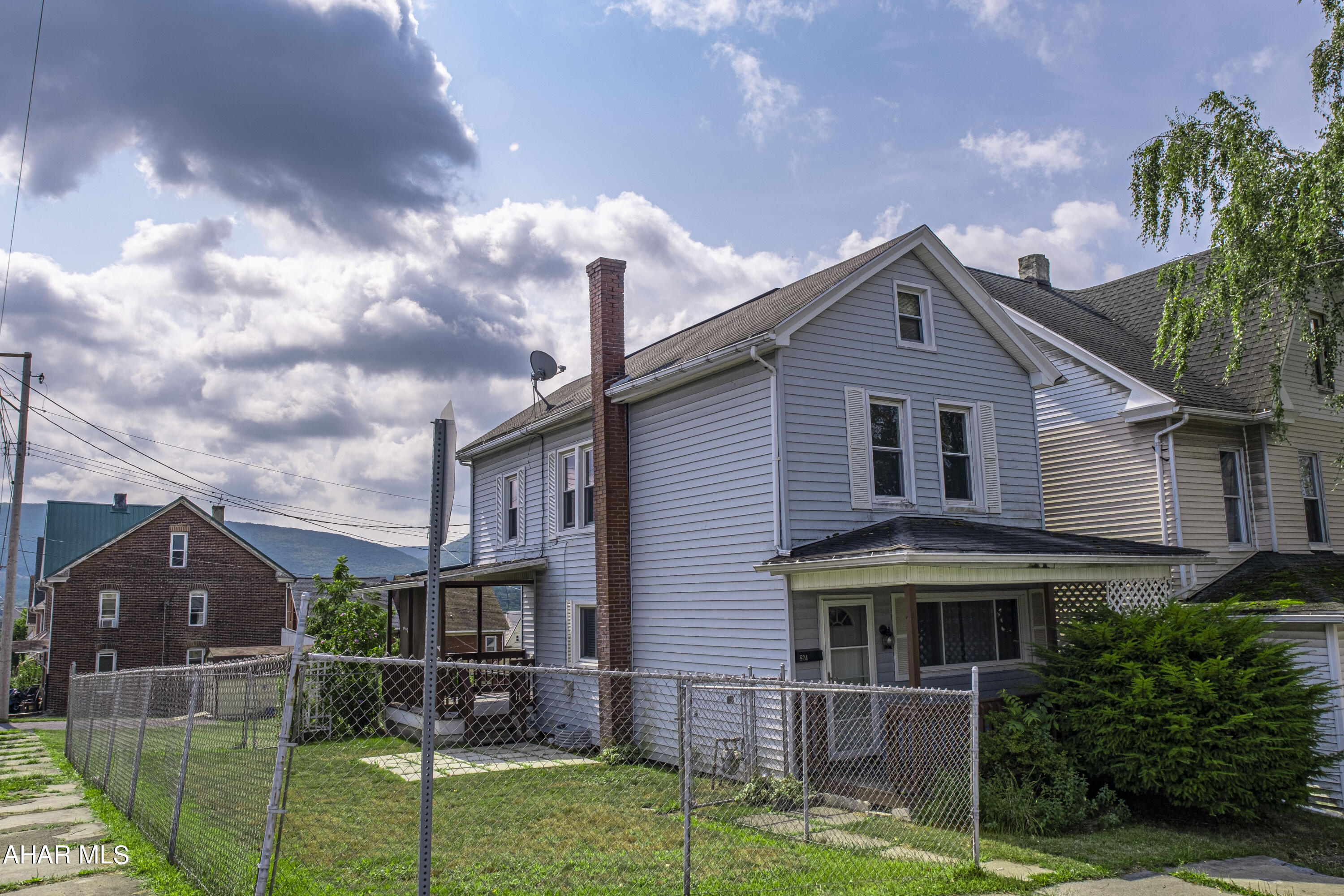 Juniata - Residential