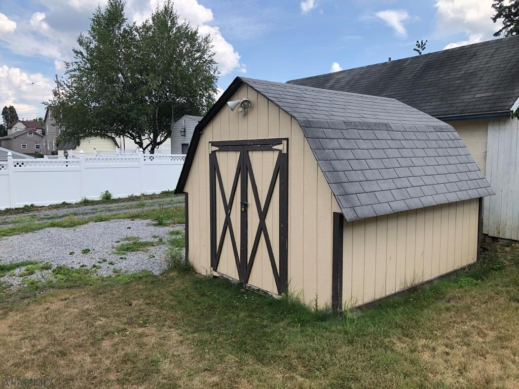 East End - Residential