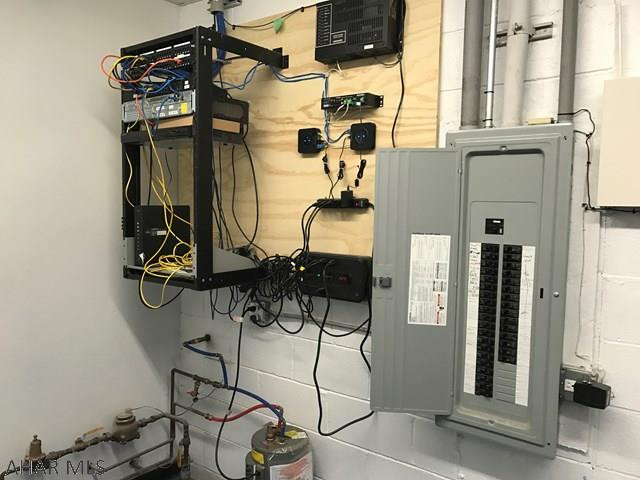 Unknown - Commercial Sale