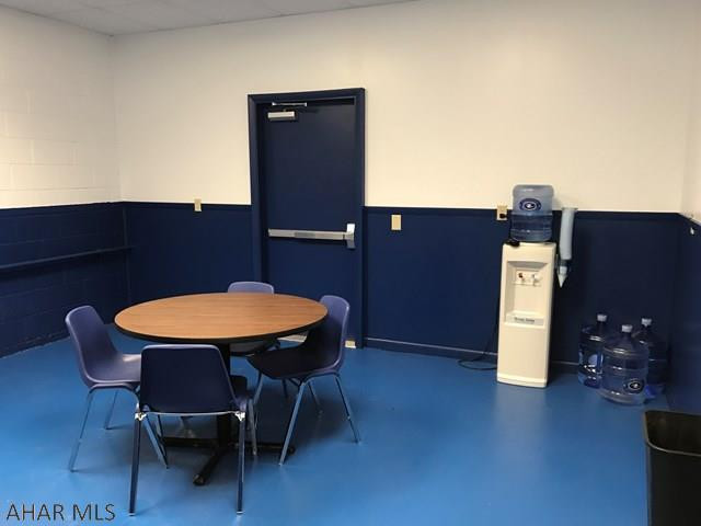 Unknown - Commercial Sale