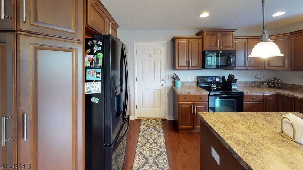 Rolling Hills - Residential