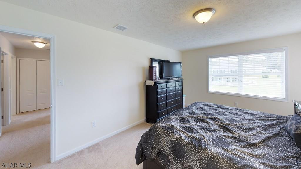 Rolling Hills - Residential