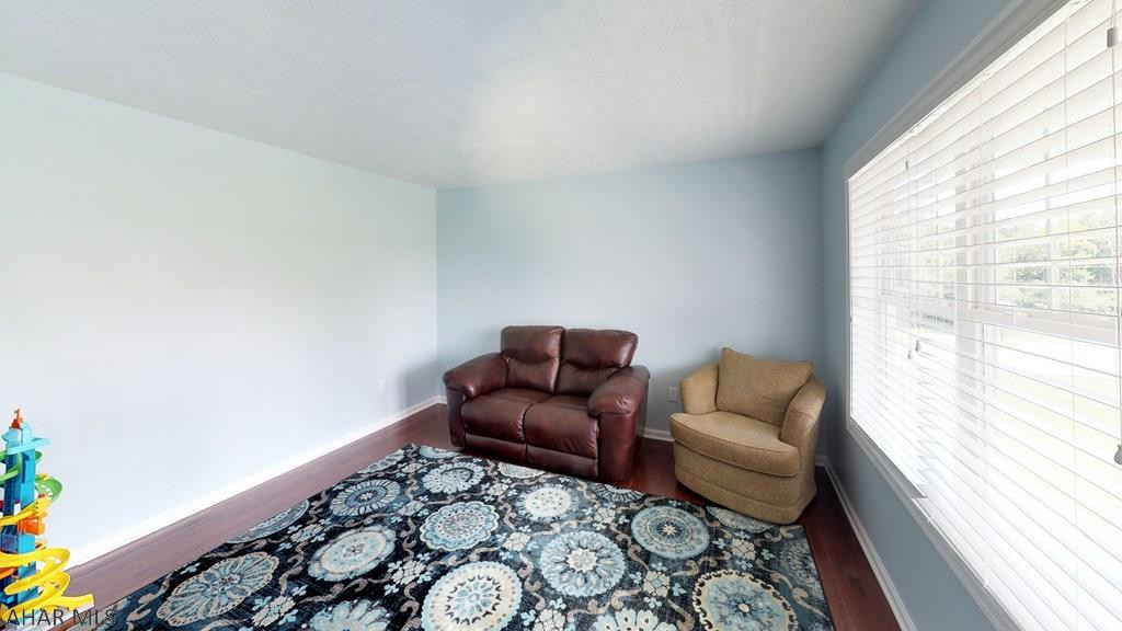 Rolling Hills - Residential