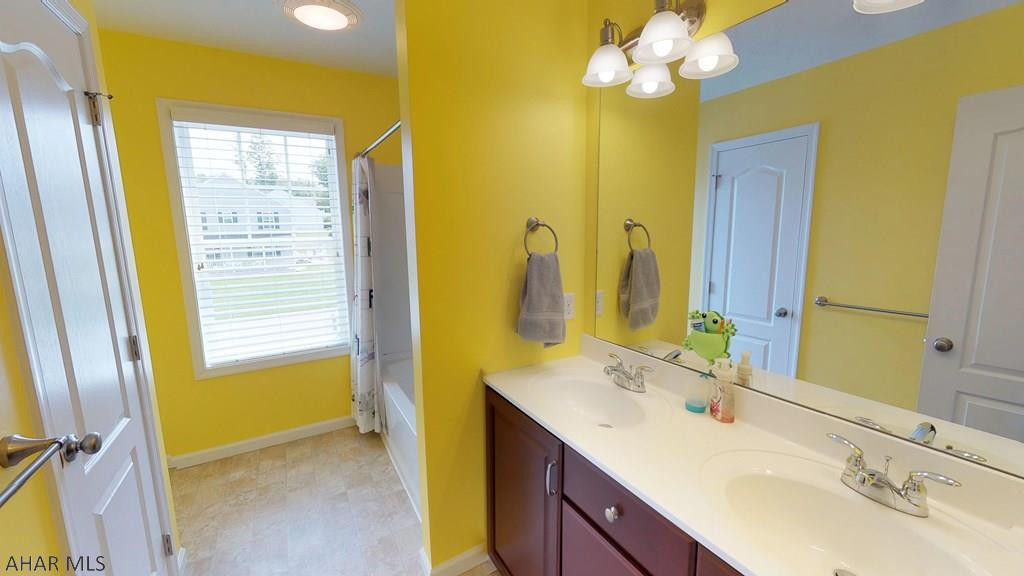 Rolling Hills - Residential