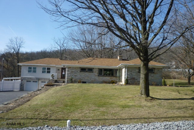 Lower Brush Mountain Road - Residential