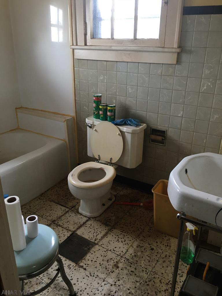 Juniata - Residential