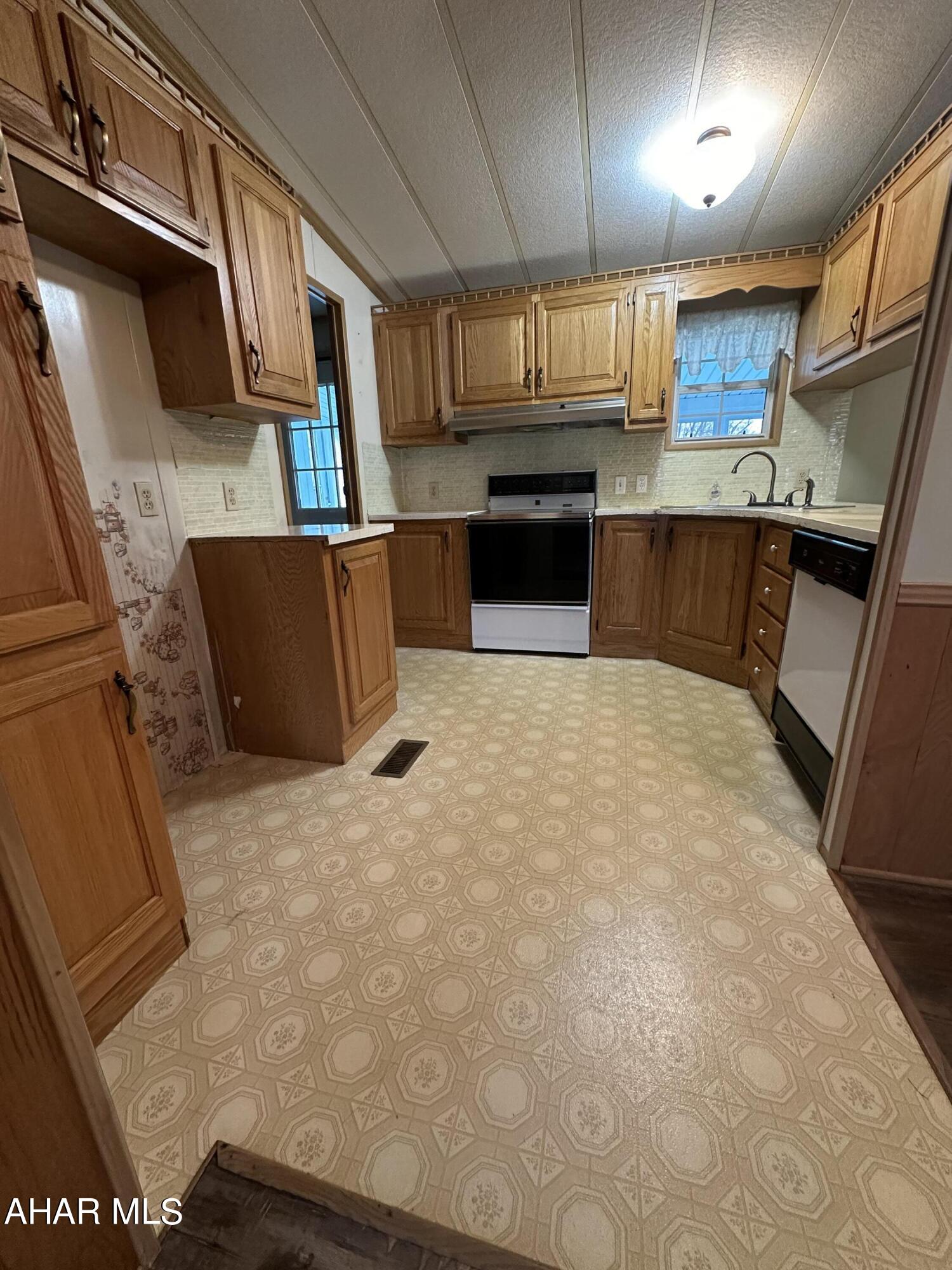 Friendship Village - Residential