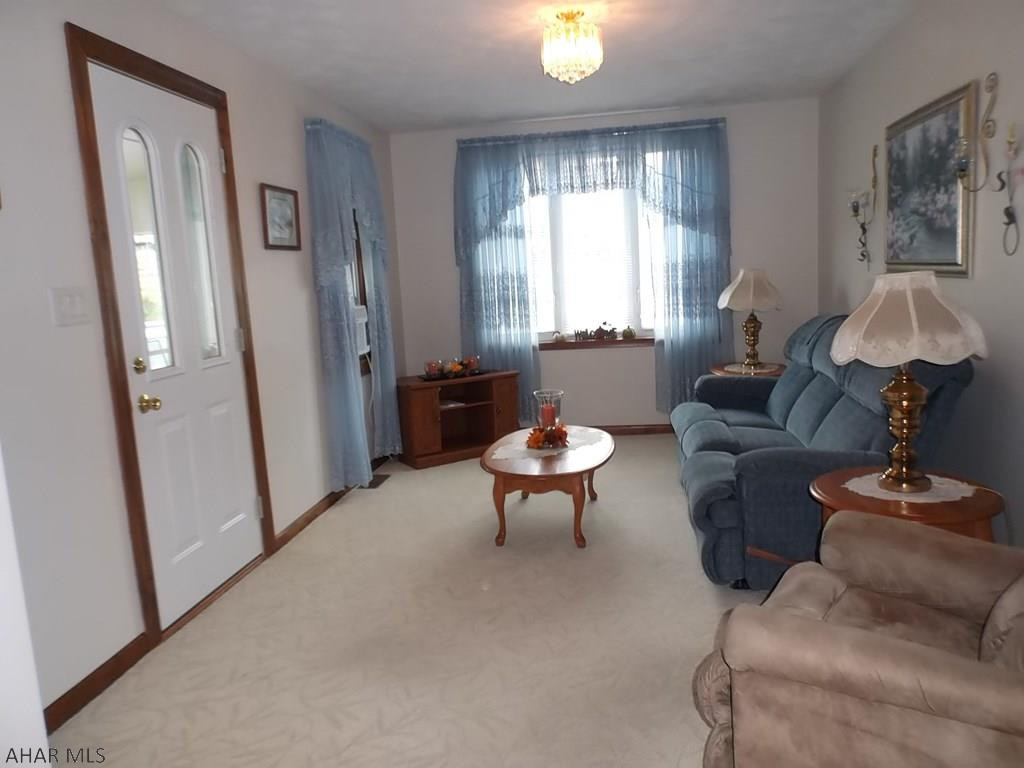 Canoe Creek - Residential