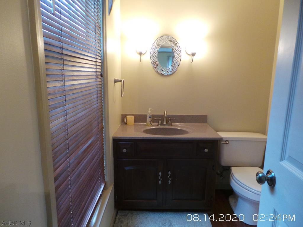 Hickory Hills - Residential