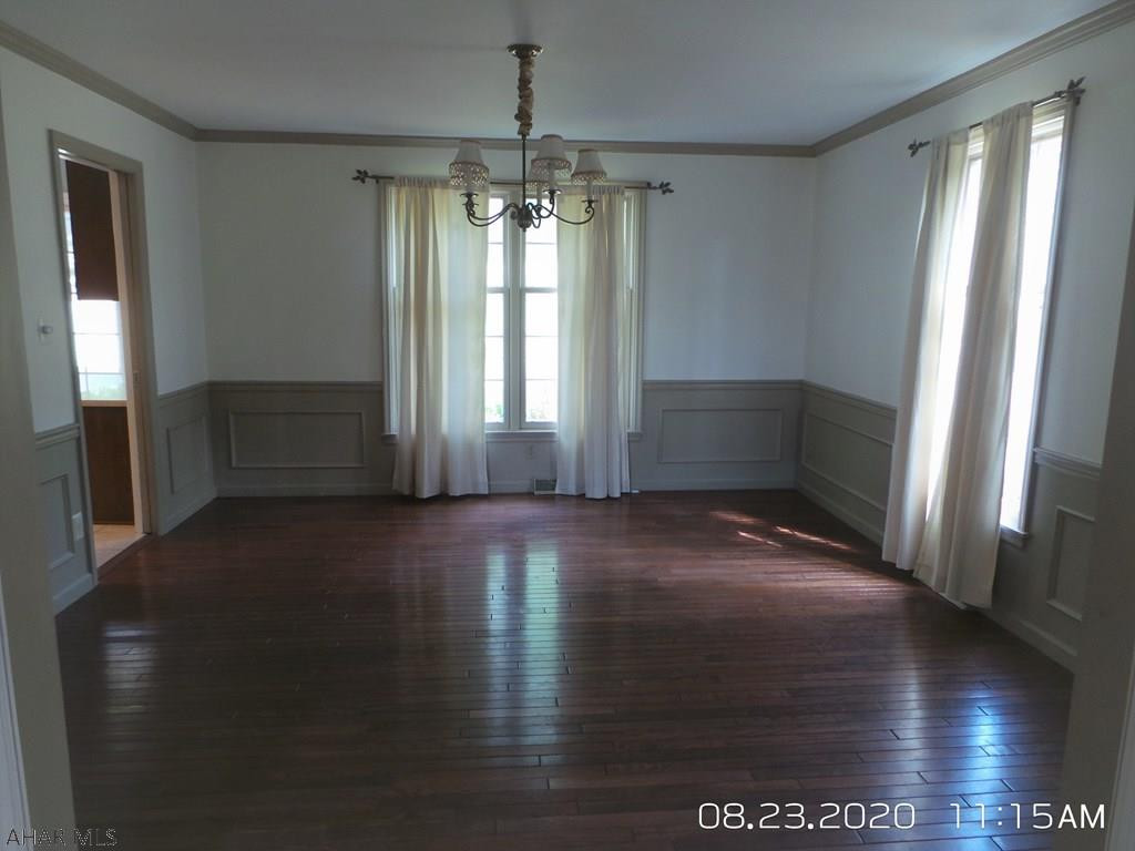 Hickory Hills - Residential