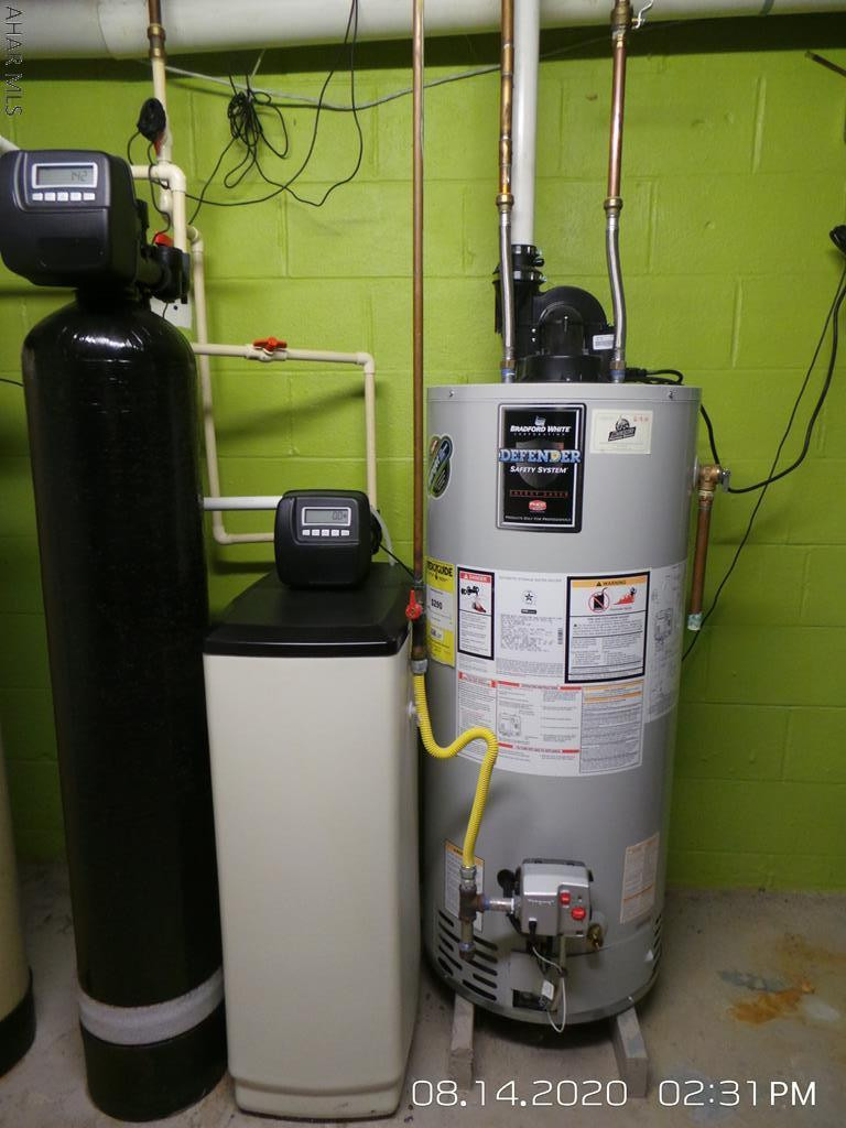 Hickory Hills - Residential