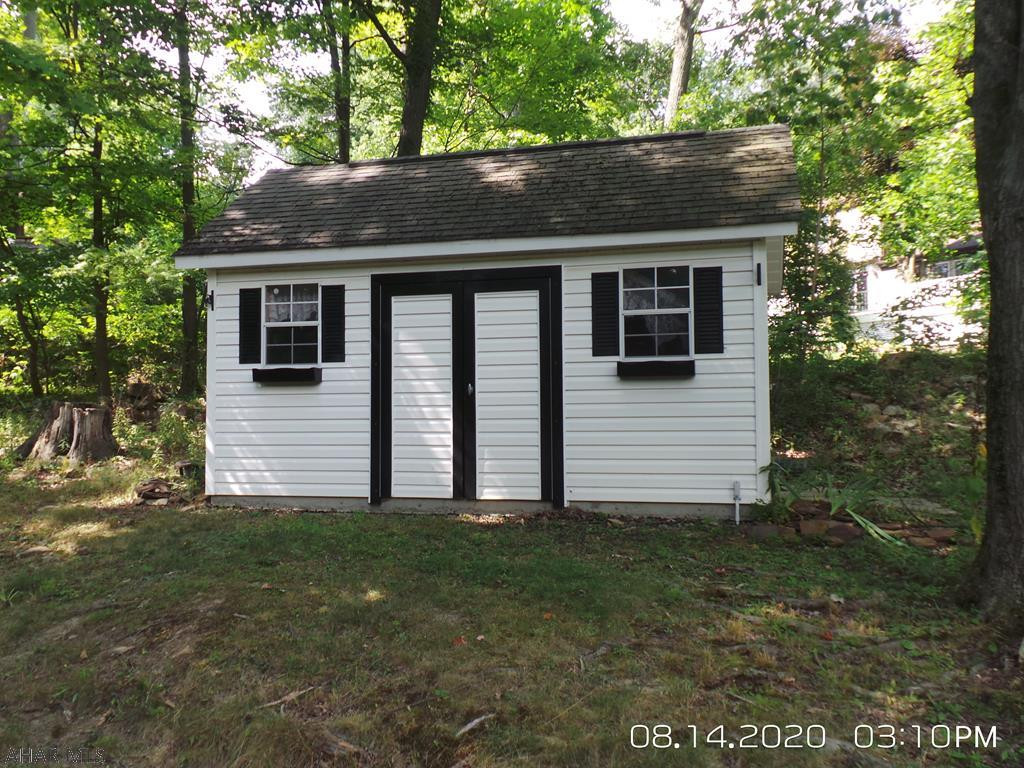 Hickory Hills - Residential