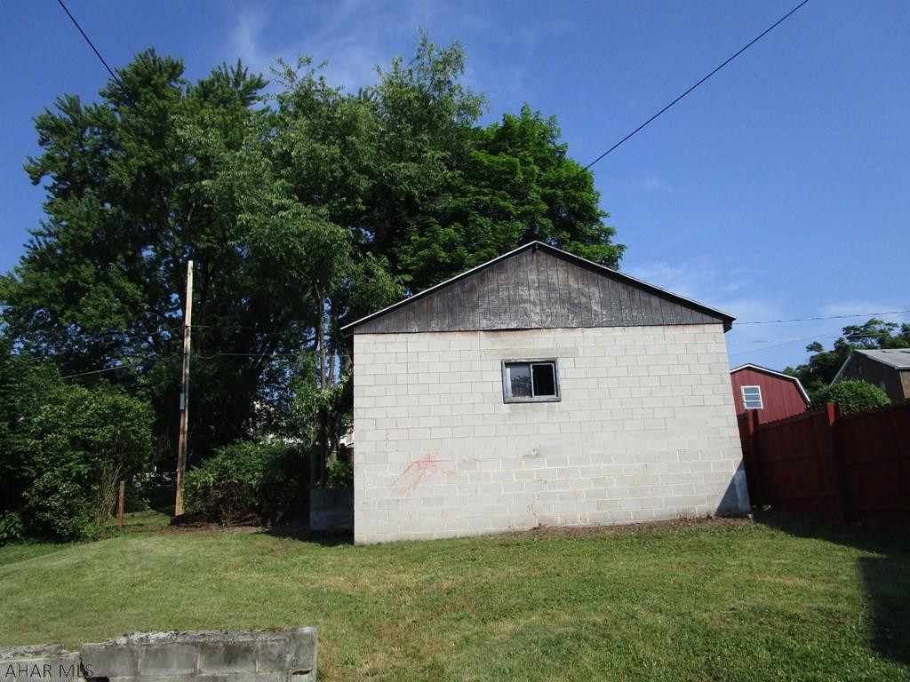 Juniata - Residential