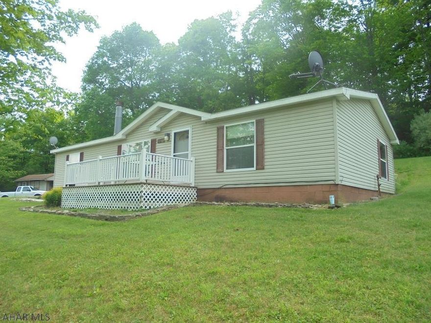 3 BR, 2 bath manufactured home (26x52) on 1.88 acre lot.  Propane FA heat. Walk-in closets in bedrooms. Jacuzzi tub.  Marion Center schools.