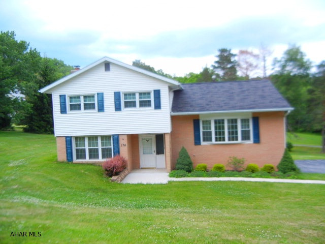 Lower Brush Mountain Road - Residential