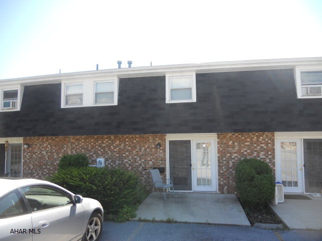 Maple Hollow - Residential