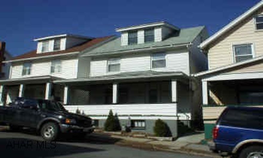 4BR, 2BA. 1st floor laundry. Central A/C. Replacement windows. Call Linda Lewis 934-7175. 4BR, 2BA. 1st floor laundry. Central A/C. Replacement windows. Call Linda Lewis 934-7175 to preview!