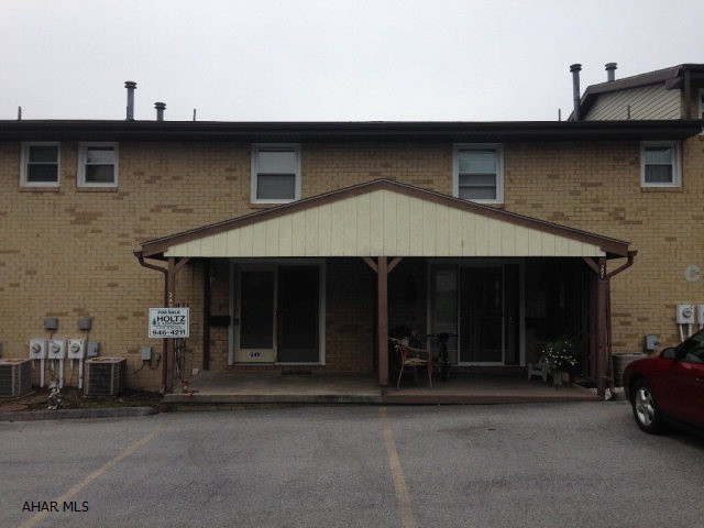 Maple Hollow - Residential