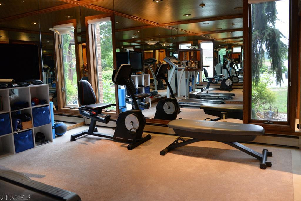 Holliday Heights - Residential