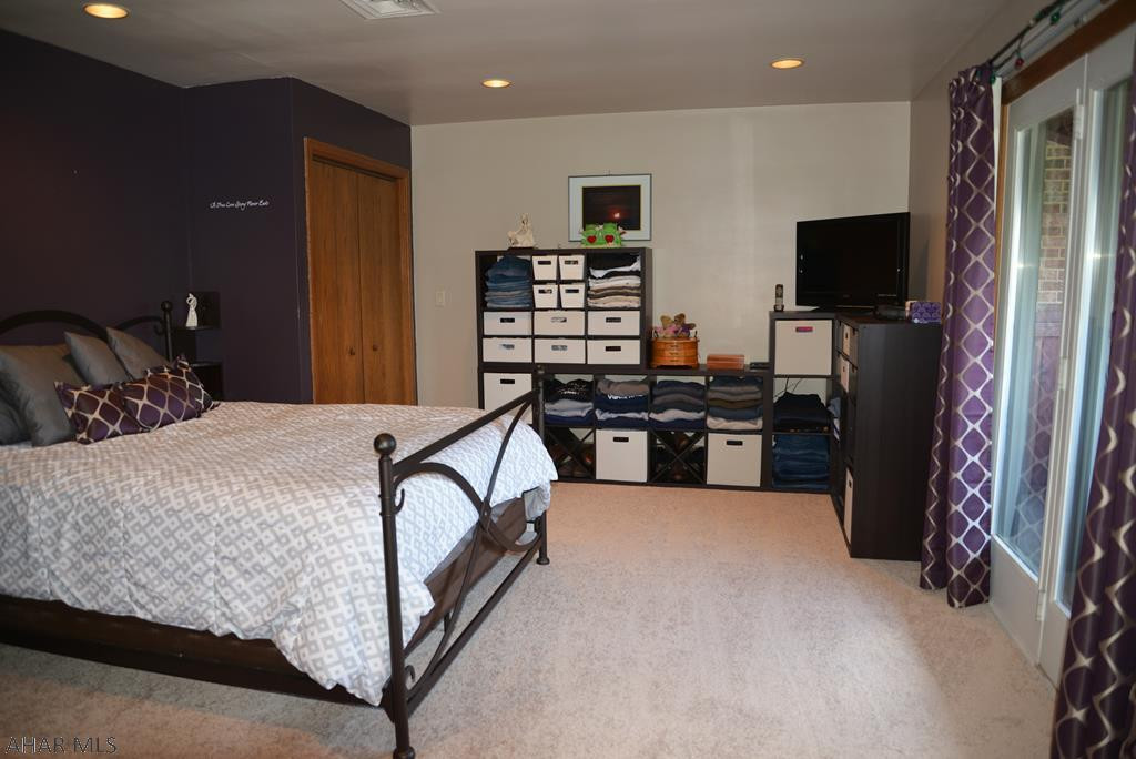 Holliday Heights - Residential