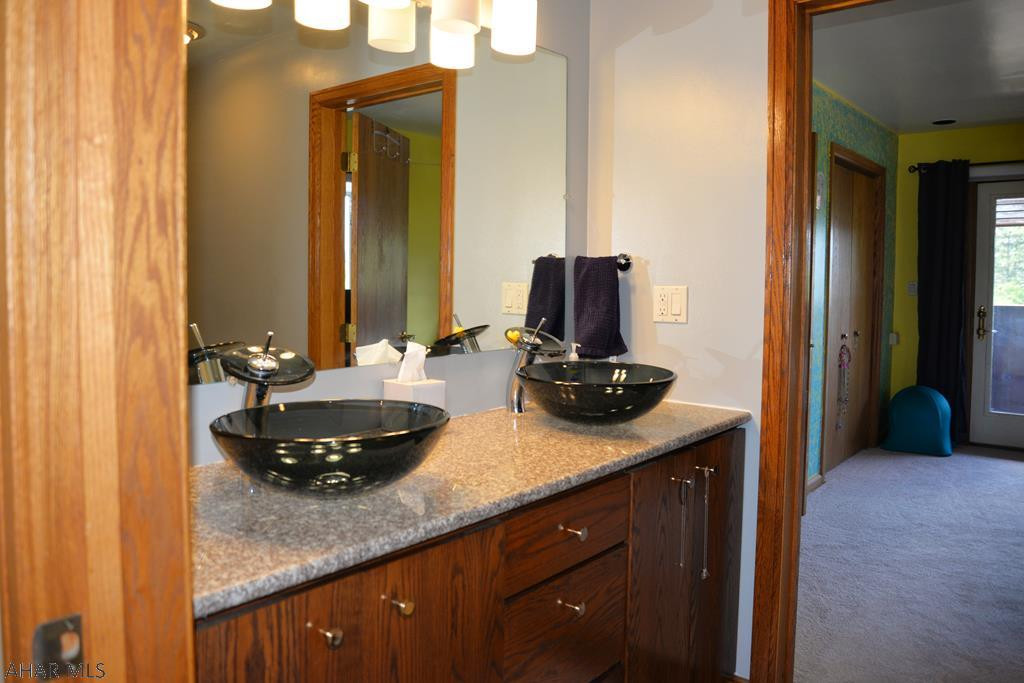 Holliday Heights - Residential