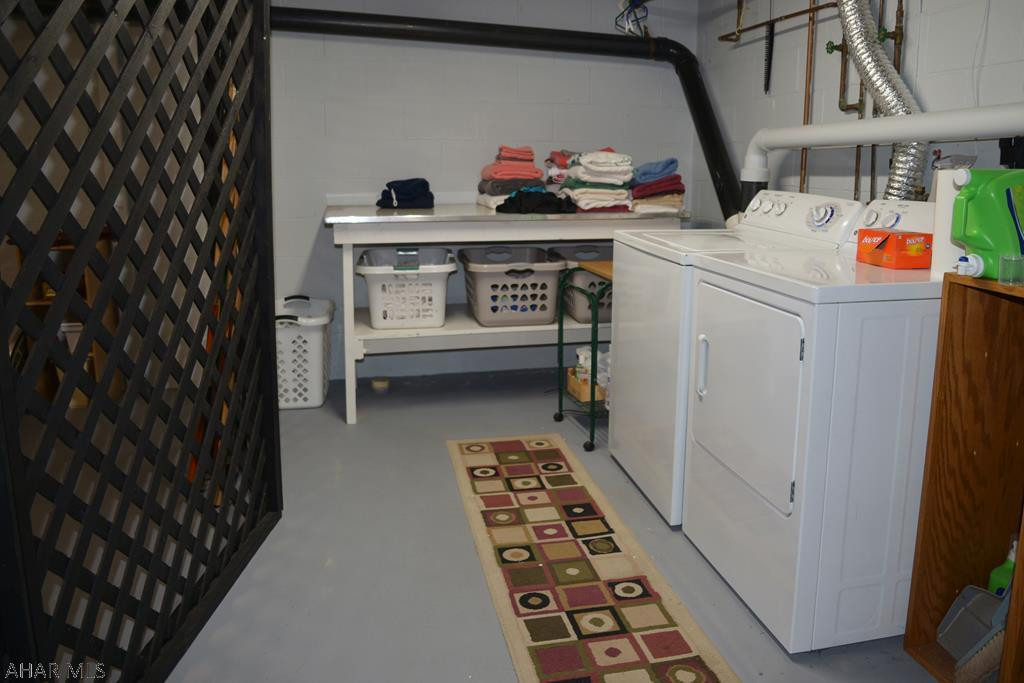 Holliday Heights - Residential