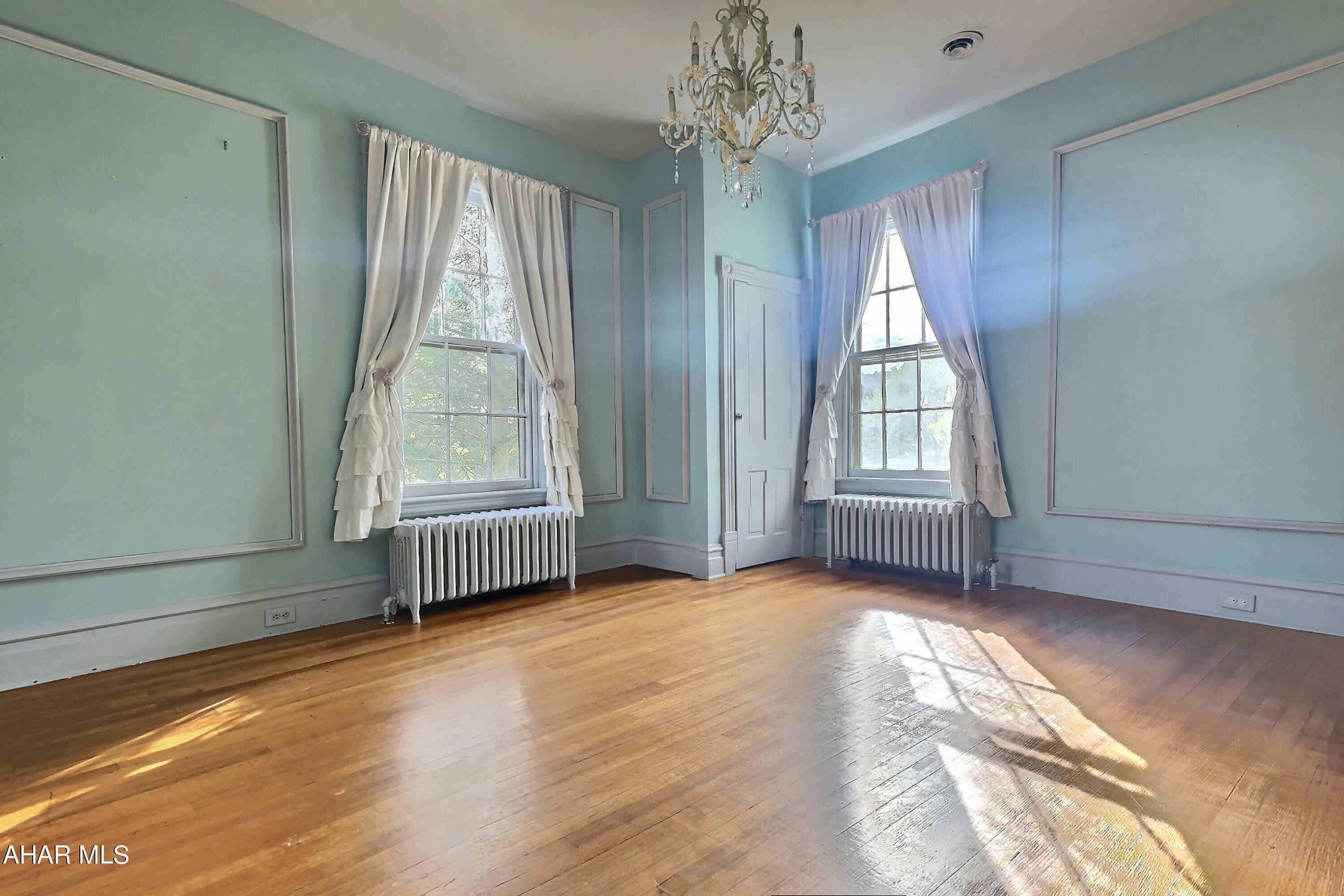 Hollidaysburg - Residential