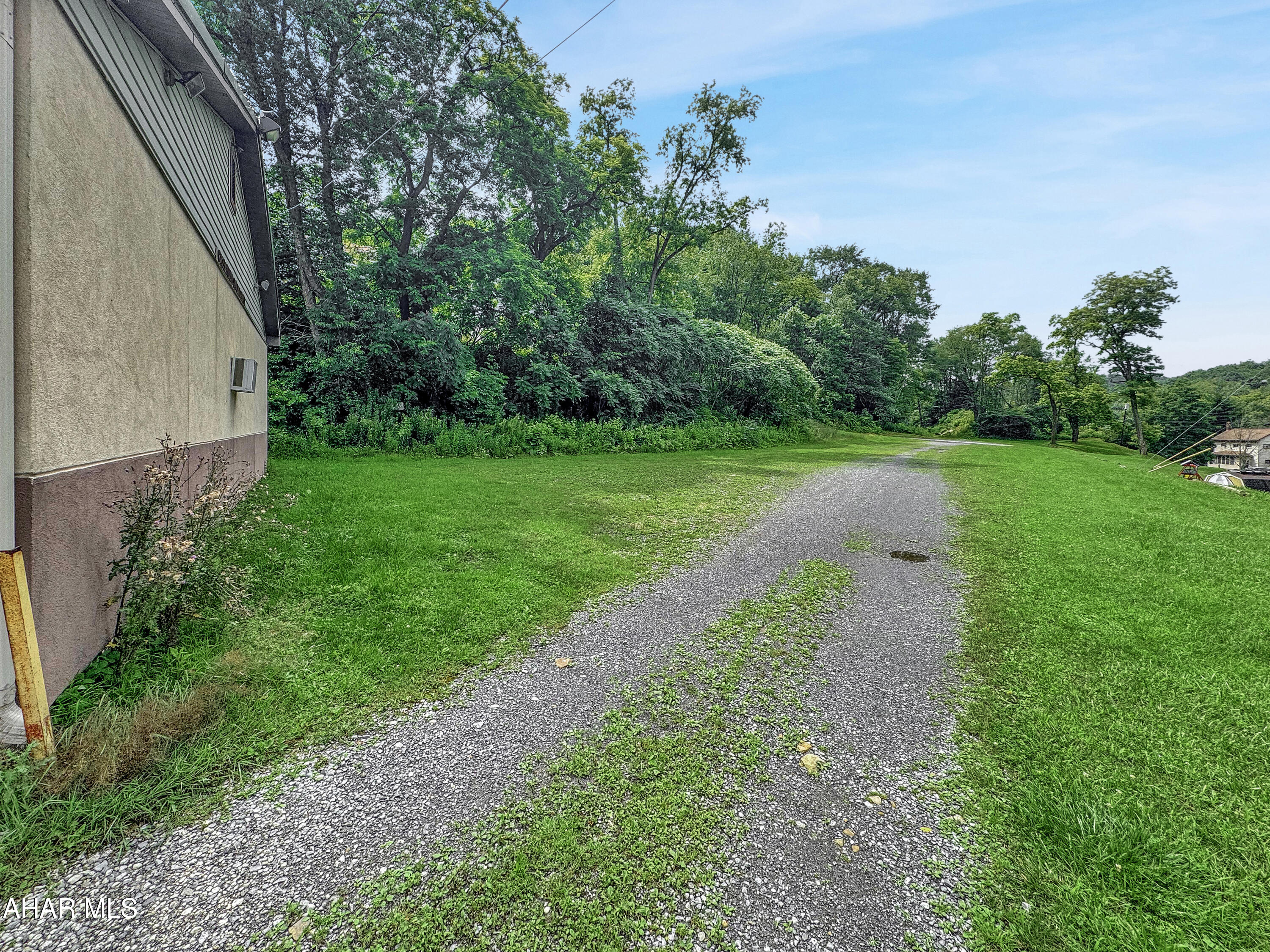 None - Commercial Lease