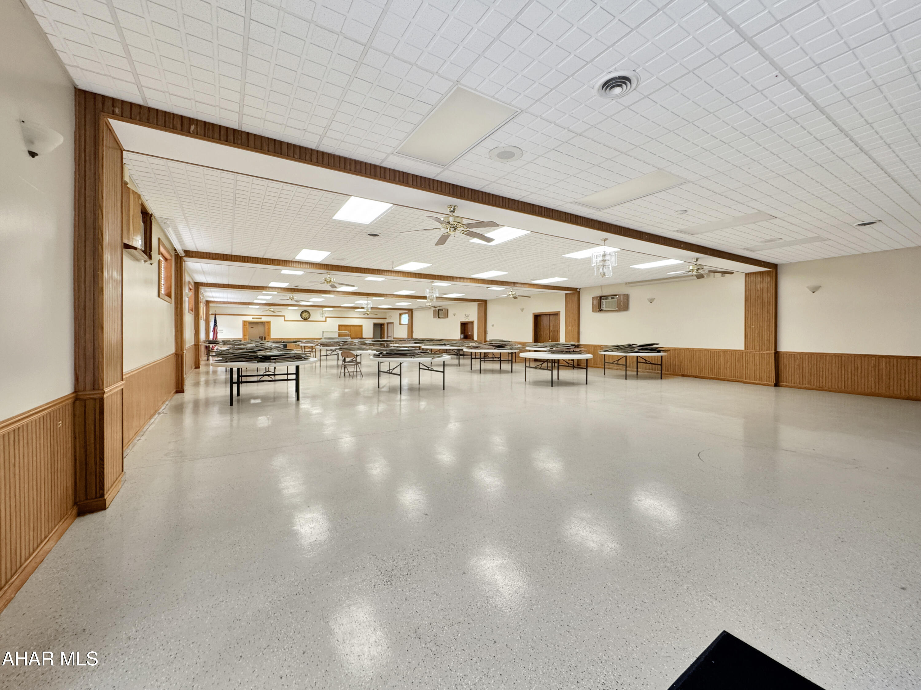 None - Commercial Lease