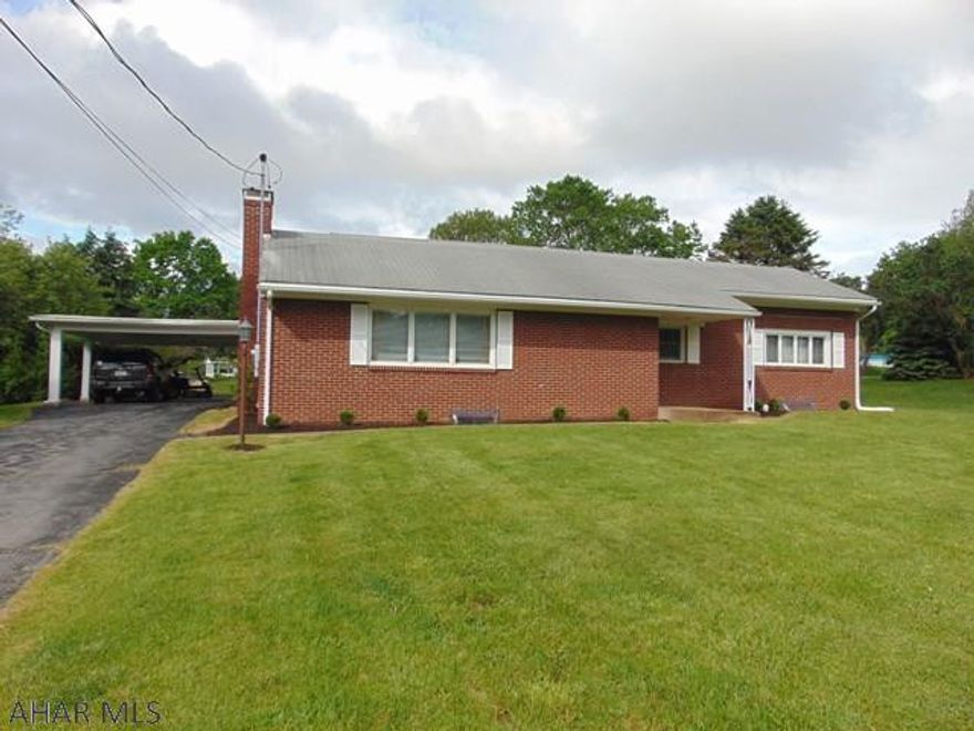 What a fantastic location within walking distance to Downtown Bedford! This brick, ranch style home boasts hardwood floors, crown molding, a giant rec room and a sun porch.  With 2 bedrooms and 1 full bath this home also features an oversized 2 car carport with a blacktop driveway.  Come check out this home in the Meadowbrook Terrace area!