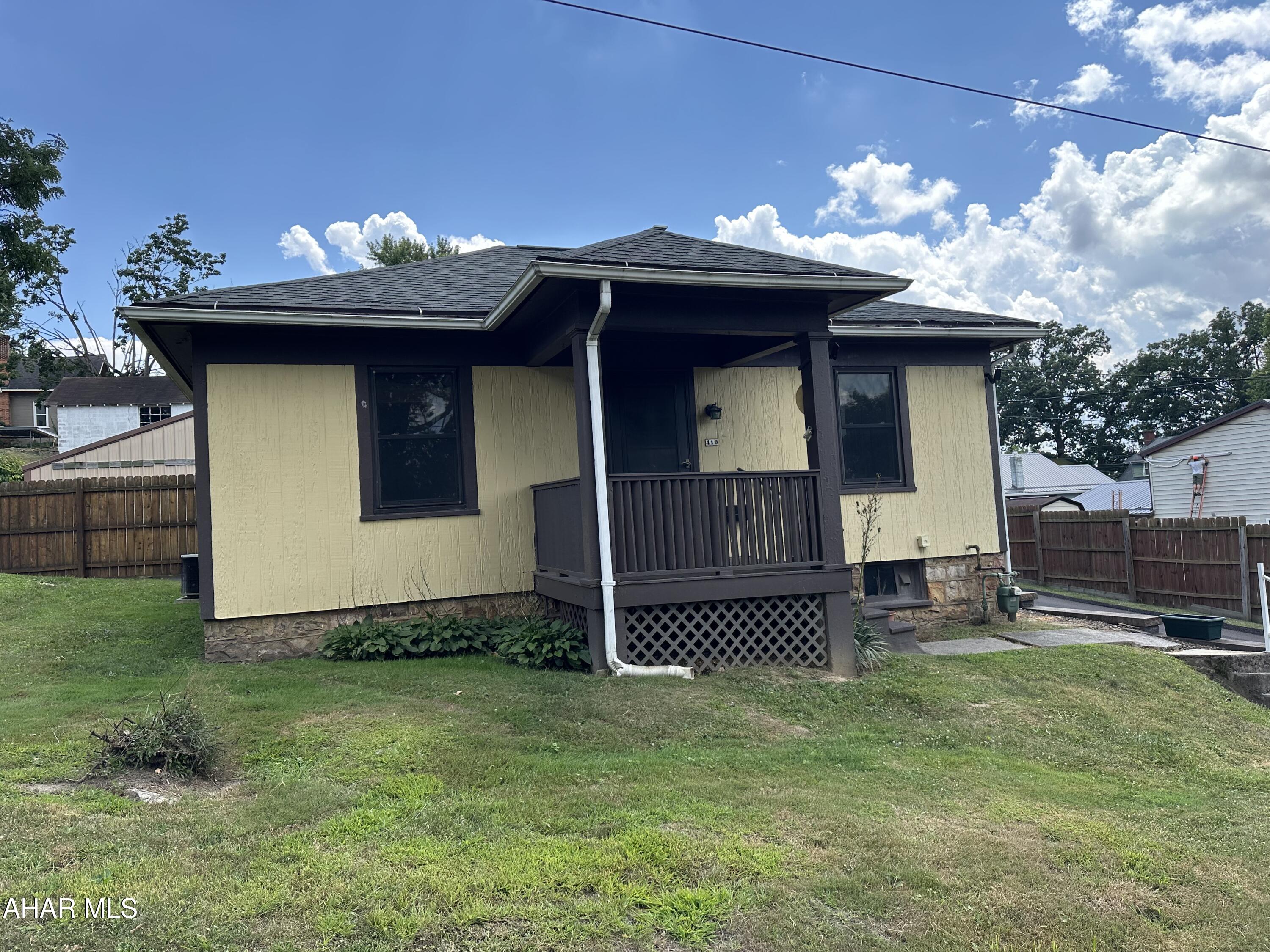 Lakemont - Residential