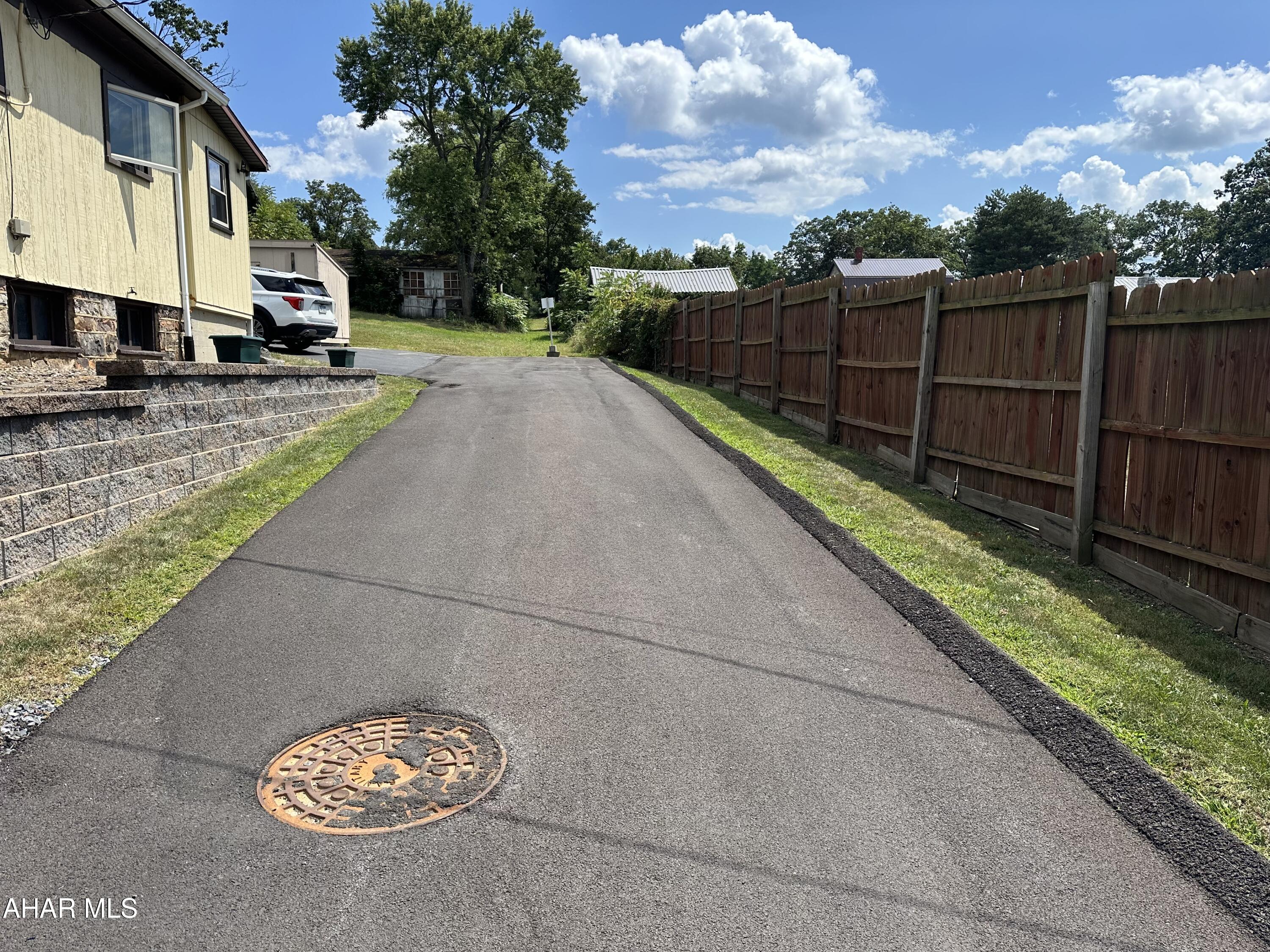 Lakemont - Residential