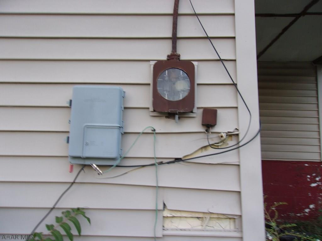 Unknown - Residential