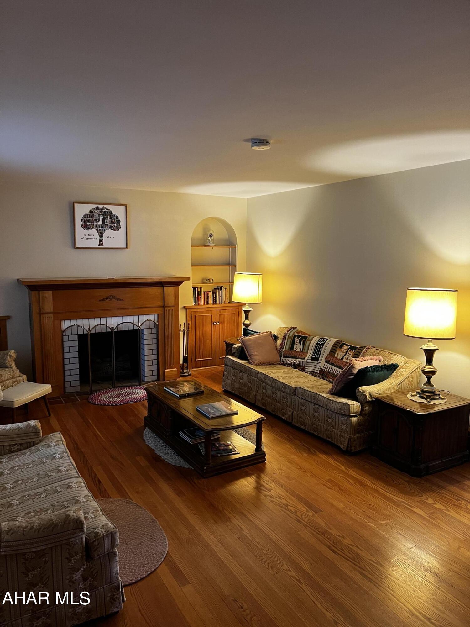 Hollidaysburg - Residential