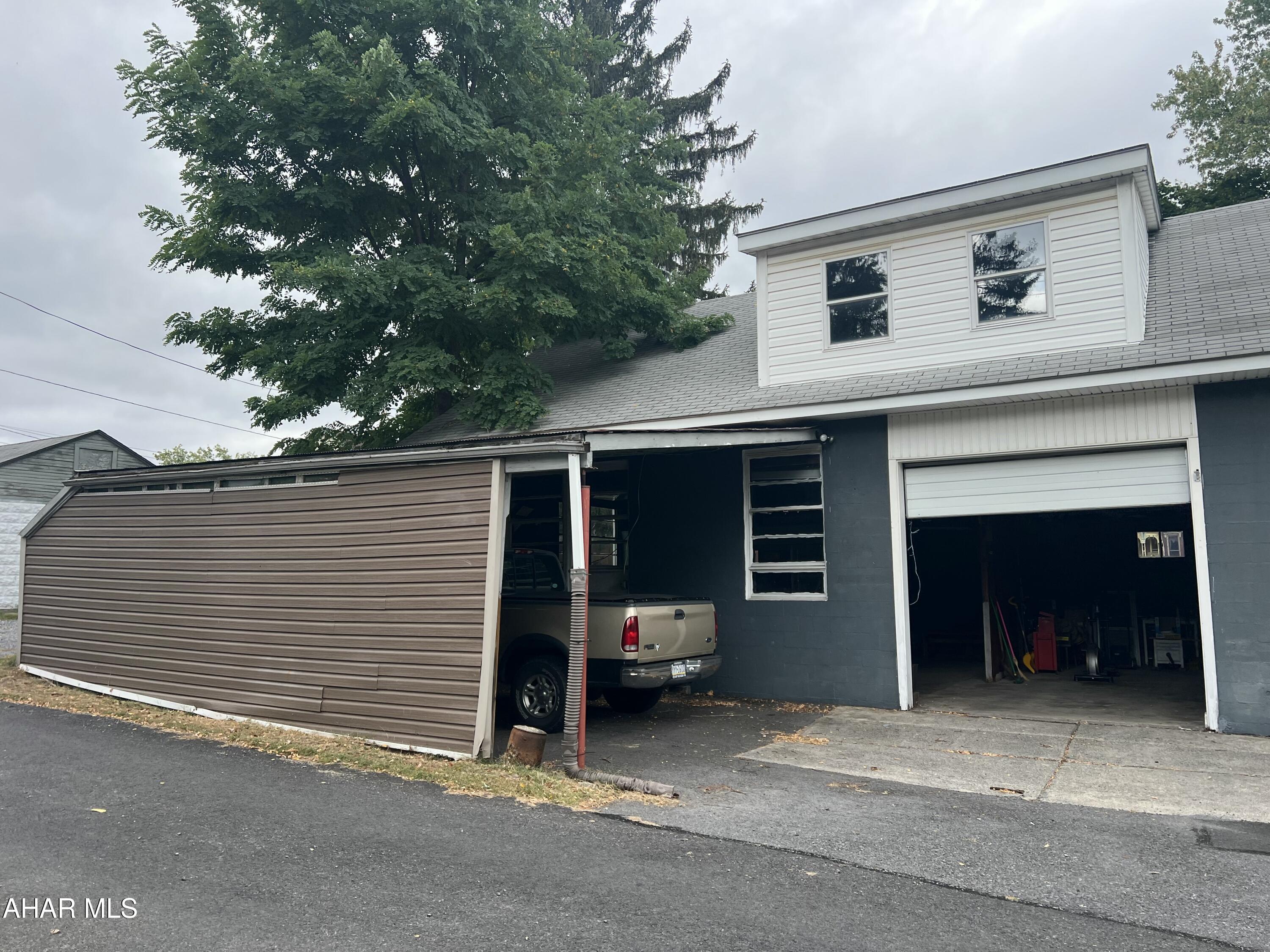 Hollidaysburg - Residential